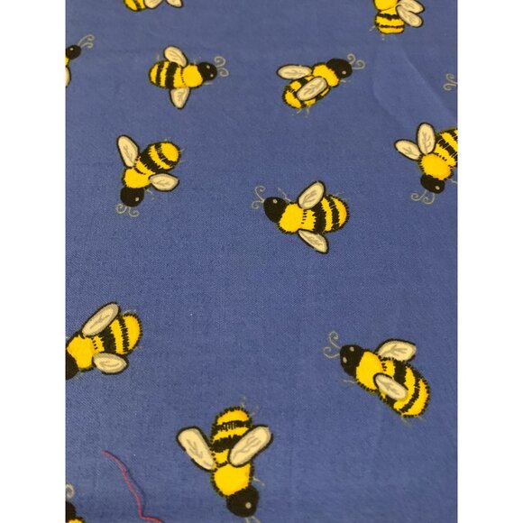 Bee-Themed Cotton Fabric 1/2 Yard 44" Wide Quilting Sewing - Picture 2 of 4